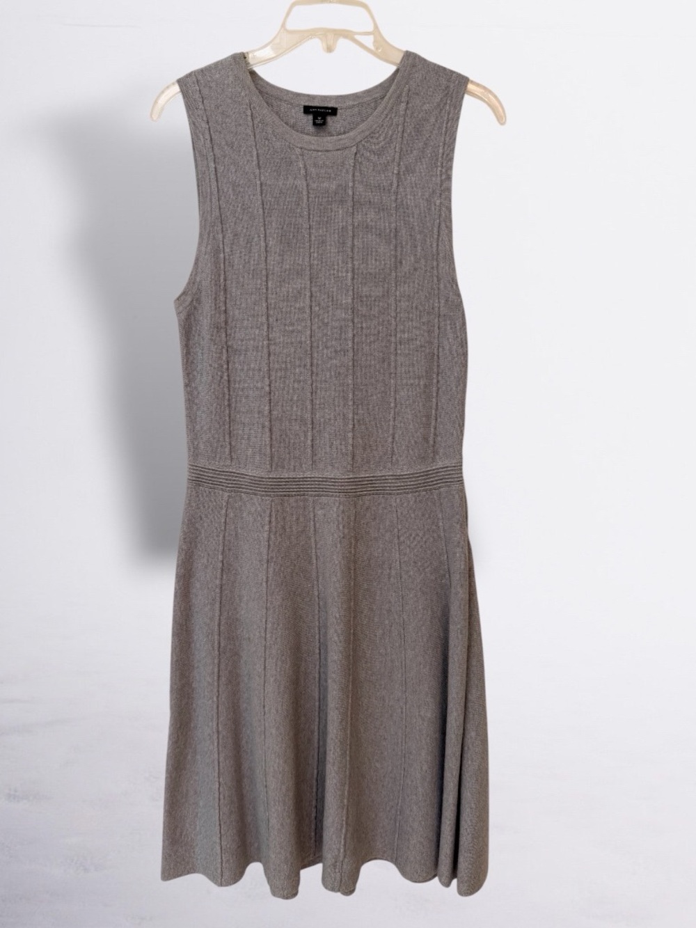 Ann Taylor Sleeveless Knit Sweater Fit-and-Flare Dress in Soft Grey, Size M